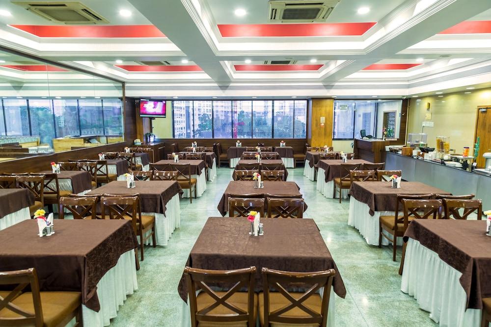 Hotel Tip Top Plaza Тхане Екстер'єр фото