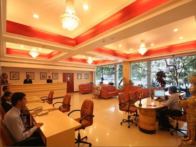 Hotel Tip Top Plaza Тхане Екстер'єр фото