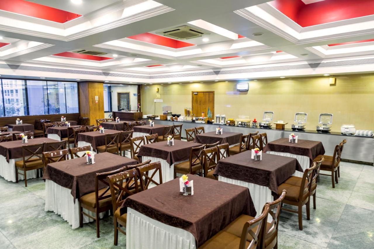 Hotel Tip Top Plaza Тхане Екстер'єр фото
